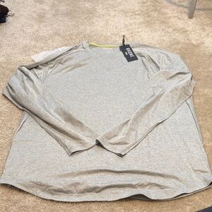 RHONE Long Sleeve Crew Neck Shirt in Heather Gray